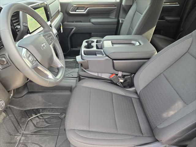 2026 Chevrolet Silverado 1500 4WD Double Cab Standard Bed RST