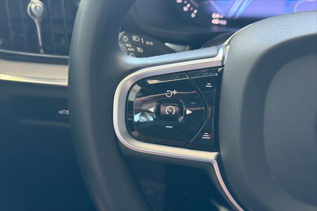 2024 Volvo S60 B5 Plus Black Edition