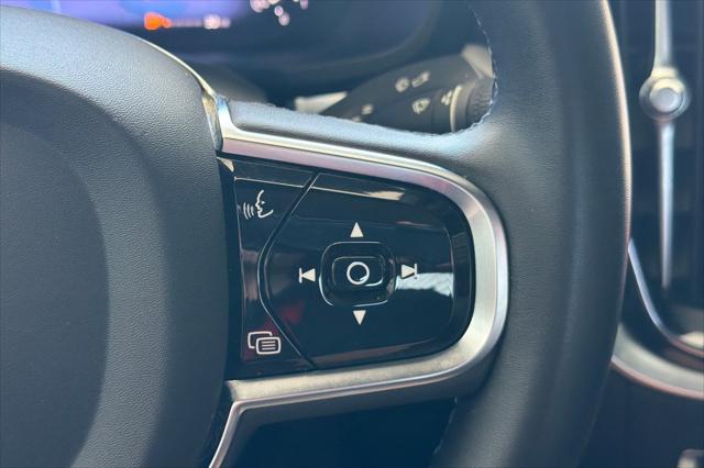 2024 Volvo S60 B5 Plus Black Edition