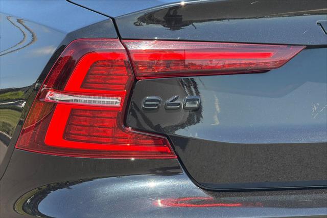 2024 Volvo S60 B5 Plus Black Edition