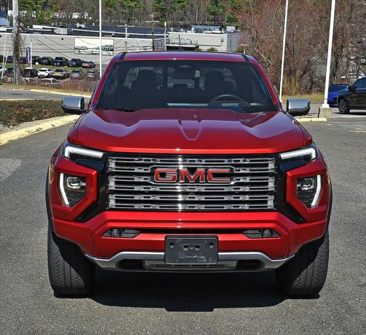 2023 GMC Canyon 4WD Crew Cab Short Box Denali