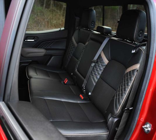 2023 GMC Canyon 4WD Crew Cab Short Box Denali