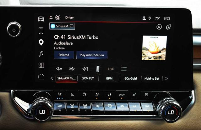 2023 GMC Canyon 4WD Crew Cab Short Box Denali