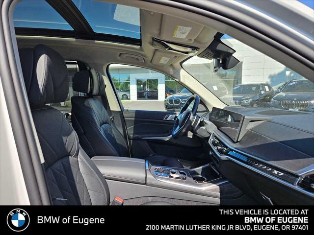 2025 BMW X7 xDrive40i