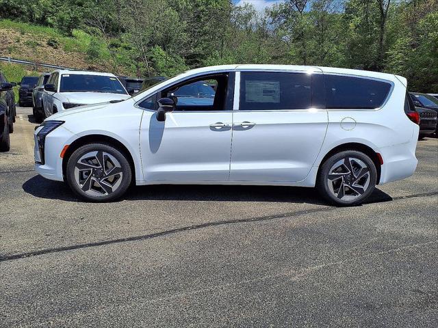 2027 Chrysler Pacifica PACIFICA LIMITED AWD 2027 Chrysler Pacifica PACIFICA LIMITED AWD