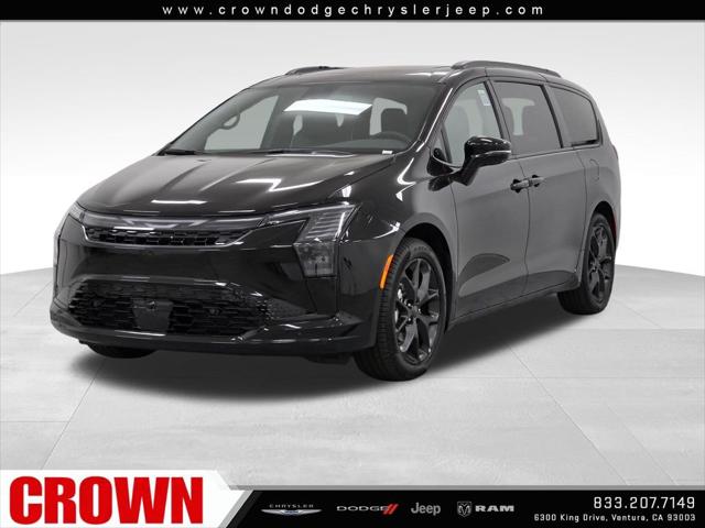 2027 Chrysler Pacifica Limited for sale in Ventura, CA