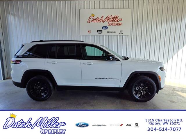 2026 Jeep Grand Cherokee GRAND CHEROKEE LAREDO ALTITUDE 4X4 2026 Jeep Grand Cherokee GRAND CHEROKEE LAREDO ALTITUDE 4X4