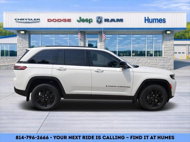 2026 Jeep Grand Cherokee GRAND CHEROKEE LAREDO ALTITUDE 4X4