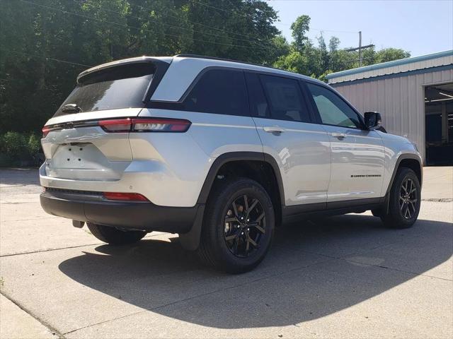 2026 Jeep Grand Cherokee GRAND CHEROKEE LAREDO ALTITUDE 4X4 2026 Jeep Grand Cherokee GRAND CHEROKEE LAREDO ALTITUDE 4X4