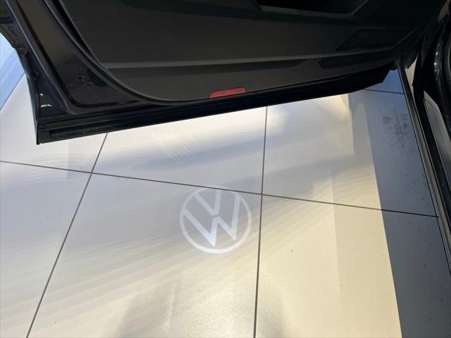 2023 Volkswagen Atlas 3.6L V6 SEL Premium R-Line