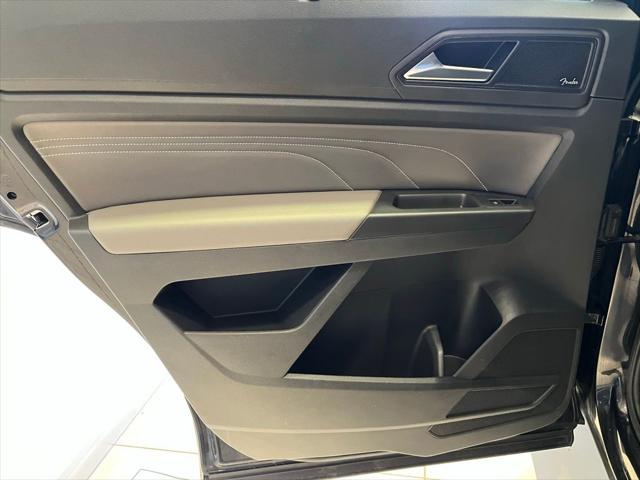 2023 Volkswagen Atlas 3.6L V6 SEL Premium R-Line