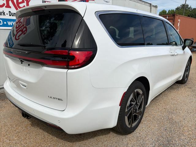 2027 Chrysler Pacifica PACIFICA LIMITED