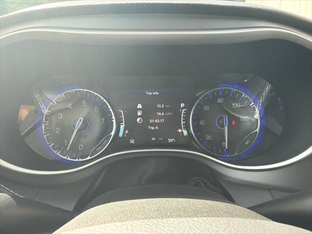 2027 Chrysler Pacifica Limited