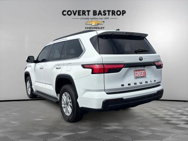 2025 Toyota Sequoia SR5