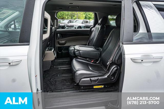 2025 Kia Carnival MPV LXS