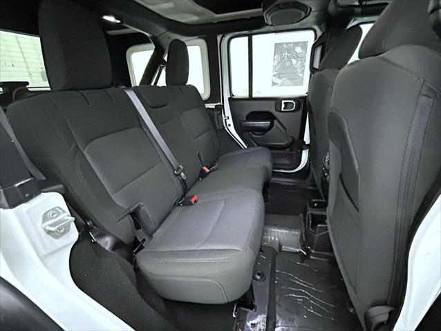 2023 Jeep Wrangler 4-Door Sport Altitude 4x4