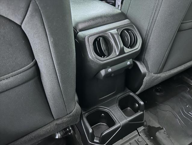 2023 Jeep Wrangler 4-Door Sport Altitude 4x4