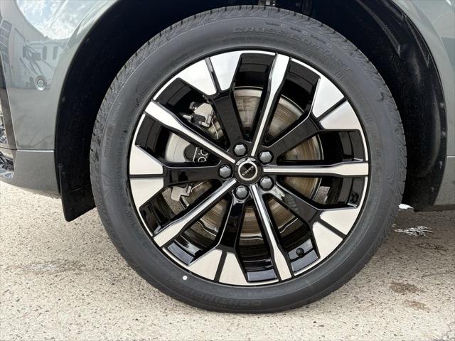 2026 Volvo XC60 Plug-In Hybrid Plus, T8 AWD Electric/Gasoline, Dark
