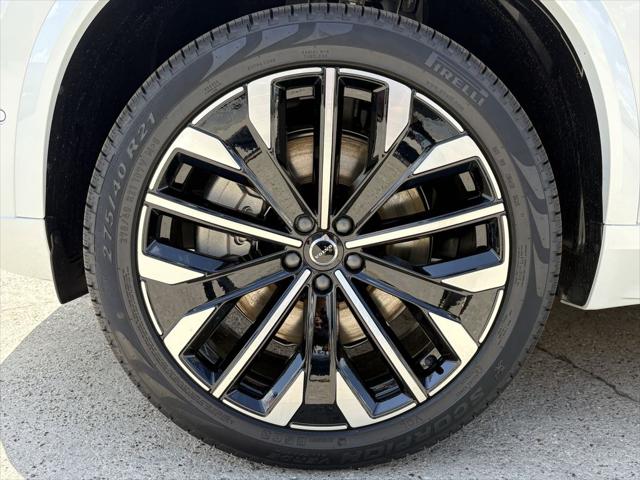 2026 Volvo XC90 Plug-In Hybrid Plus, T8 AWD, Electric/Gasoline, Bright, 7 Seats