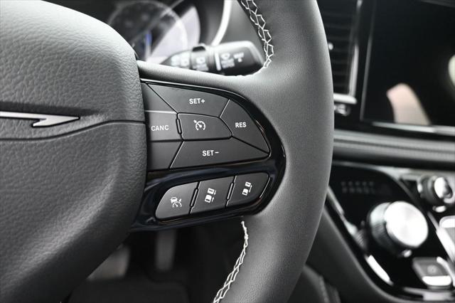 2027 Chrysler Pacifica Limited
