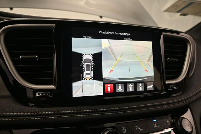 2027 Chrysler Pacifica Limited