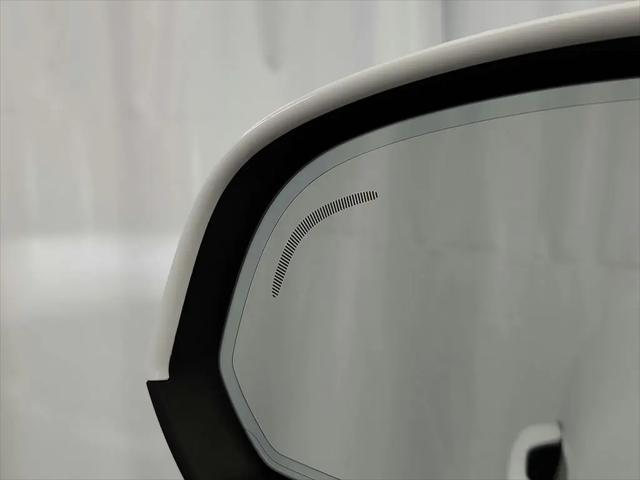2020 Volvo XC40 T5 Momentum