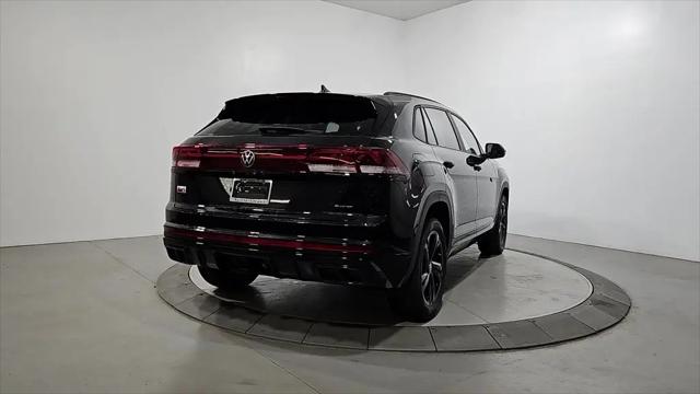 2026 Volkswagen Atlas Cross Sport SEL R-Line Black