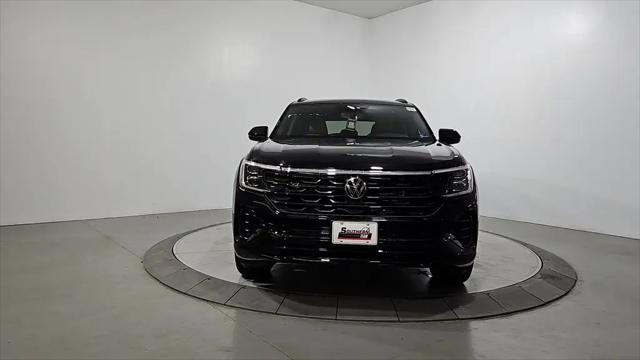 2026 Volkswagen Atlas Cross Sport SEL R-Line Black