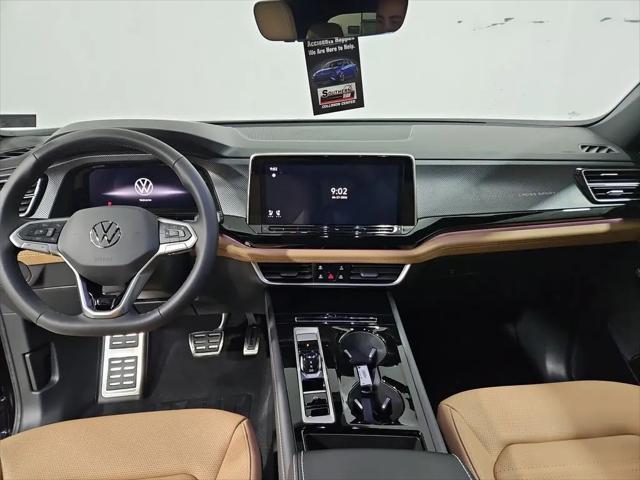 2026 Volkswagen Atlas Cross Sport SEL R-Line Black