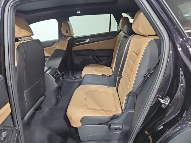 2026 Volkswagen Atlas Cross Sport SEL R-Line Black