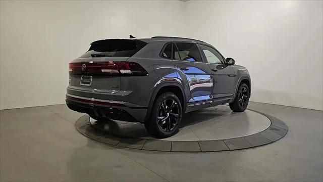 2026 Volkswagen Atlas Cross Sport SEL R-Line Black