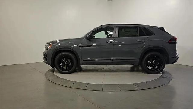 2026 Volkswagen Atlas Cross Sport SEL R-Line Black