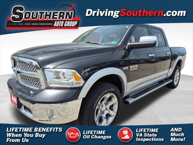 2017 RAM 1500 Laramie Crew Cab 4x4 57 Box
