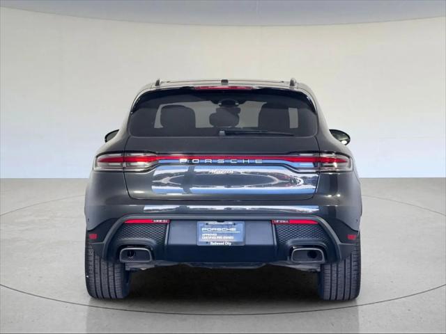 2026 Porsche Macan Macan