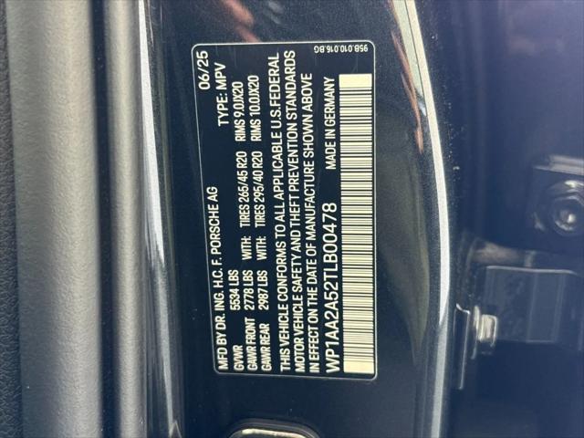 2026 Porsche Macan Macan