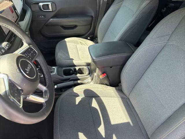 2025 Jeep Wrangler 4xe Sahara 4xe