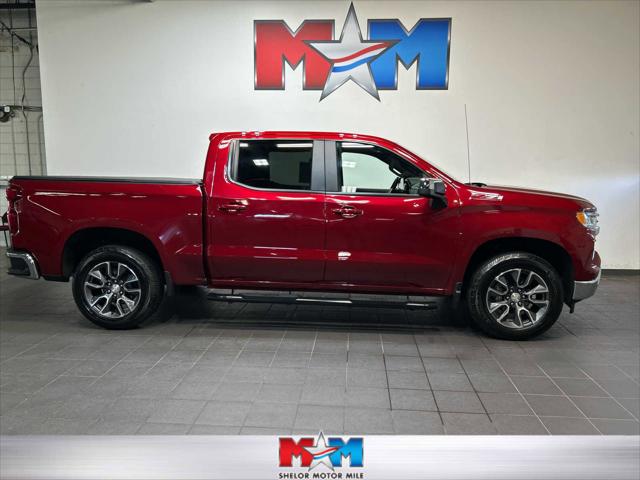 2022 Chevrolet Silverado 1500 4WD Crew Cab Standard Bed LT