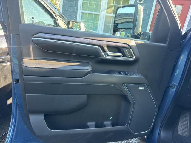 2024 Chevrolet Silverado 2500HD 4WD Crew Cab Standard Bed LTZ