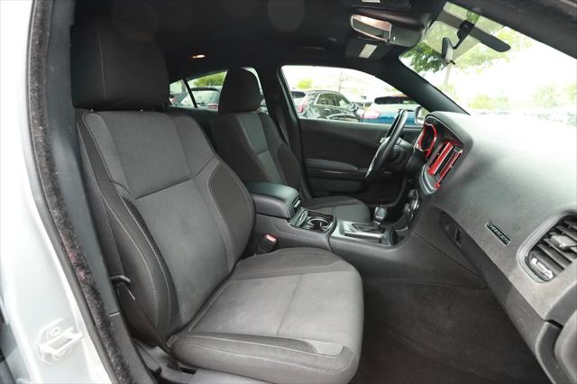 2022 Dodge Charger SXT RWD