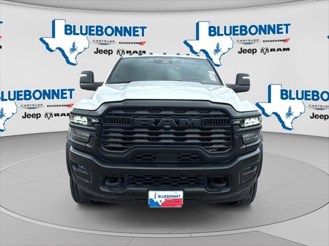 2026 RAM 5500 Chassis RAM 5500 TRADESMAN CHASSIS CREW CAB 4X4 84 CA
