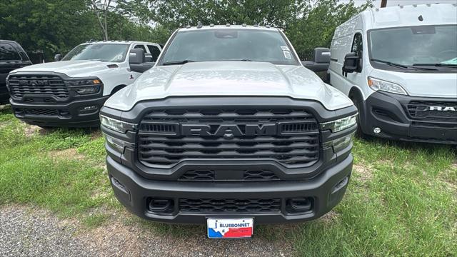 2026 RAM Ram 3500 Chassis Cab RAM 3500 TRADESMAN CREW CAB CHASSIS 4X4 60 CA