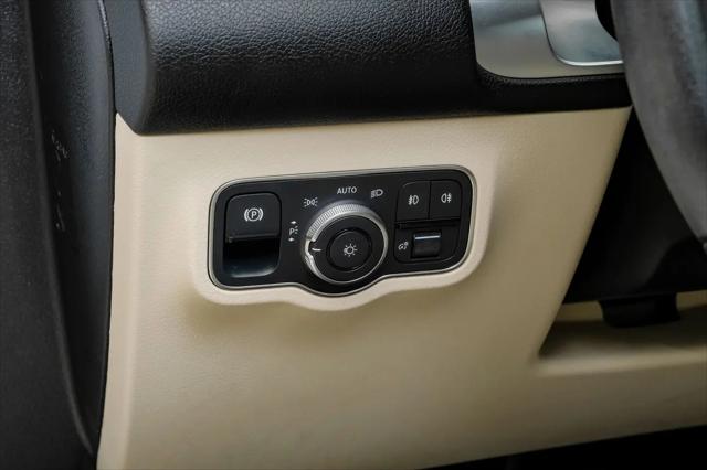 2023 Mercedes-Benz GLB GLB 250