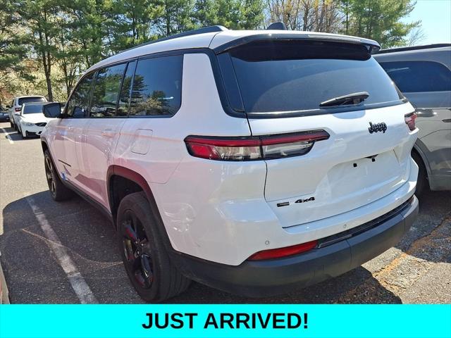 2023 Jeep Grand Cherokee L Altitude 4x4 2023 Jeep Grand Cherokee L Altitude 4x4