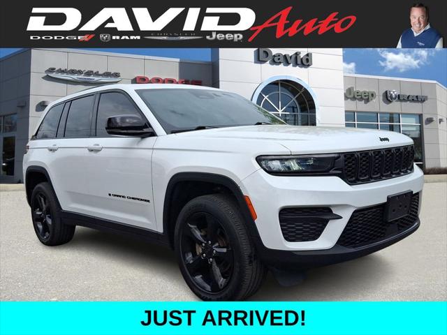 2023 Jeep Grand Cherokee Altitude 4x4