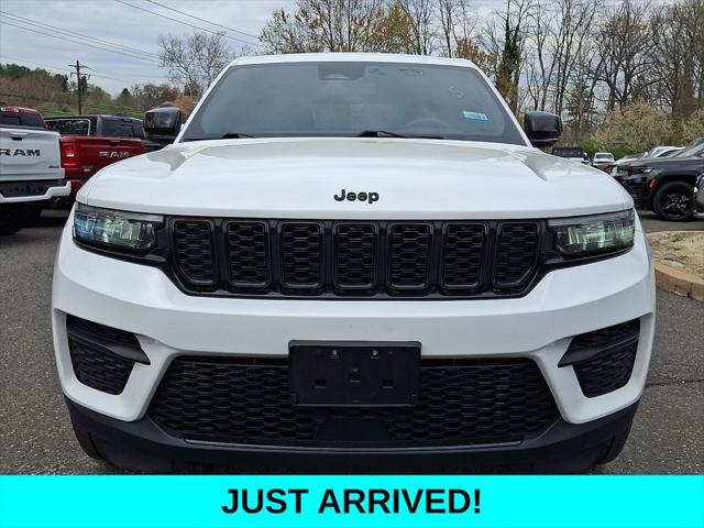 2023 Jeep Grand Cherokee Altitude 4x4