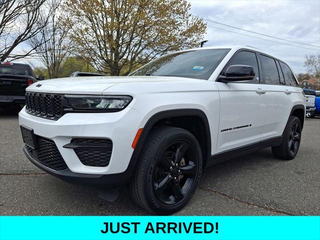 2023 Jeep Grand Cherokee Altitude 4x4