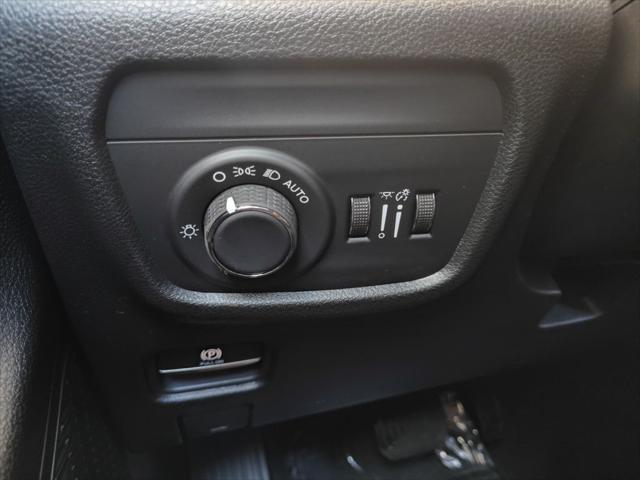 2026 Jeep Grand Cherokee L Laredo 4x2