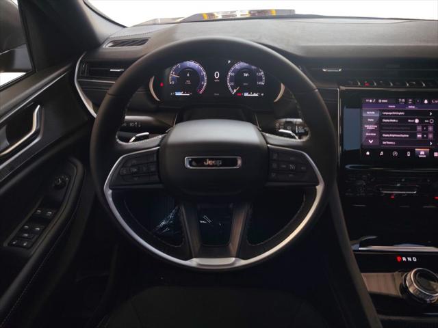 2026 Jeep Grand Cherokee L Laredo 4x2