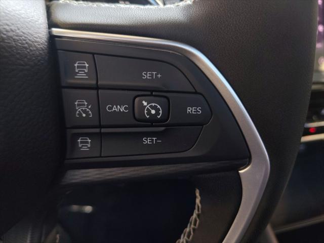 2026 Jeep Grand Cherokee L Laredo 4x2