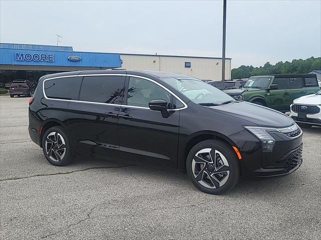 2027 Chrysler Pacifica PACIFICA LIMITED AWD